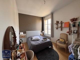  Appartement à louer 3 pièces 65 m²