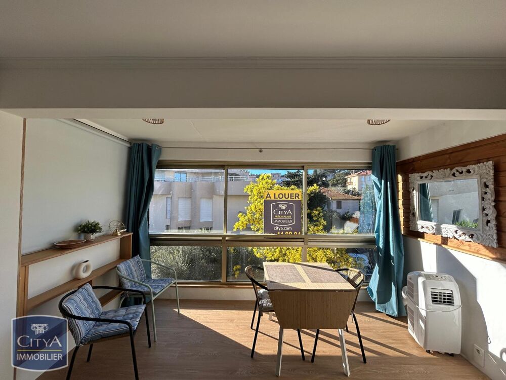 EXCLUSIVITE CITYA FREJUS PLAGE : À louer : Charmant stud....