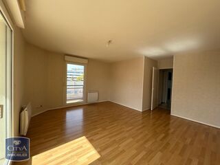  Appartement à louer 2 pièces 54 m²