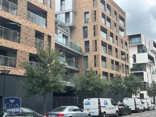  Parking / Garage � louer 