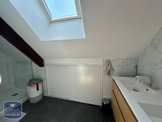  Appartement à louer 3 pièces 66 m²