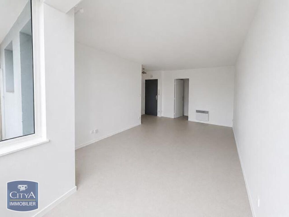 À LOUER : Un studio à Livry-Gargan, idéalement situé dan....