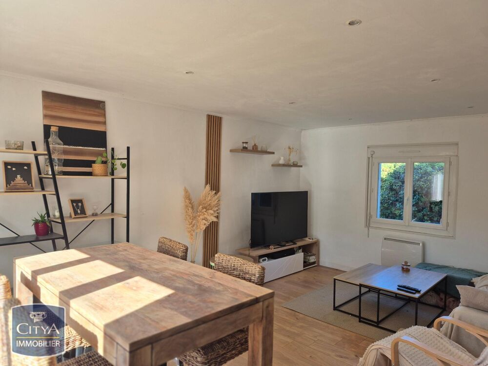 location Appartement - 3 pièce(s) Nîmes (30000)