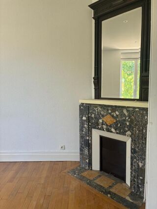  Appartement à louer 3 pièces 63 m²
