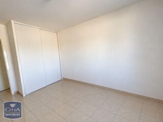  Appartement à louer 2 pièces 45 m²