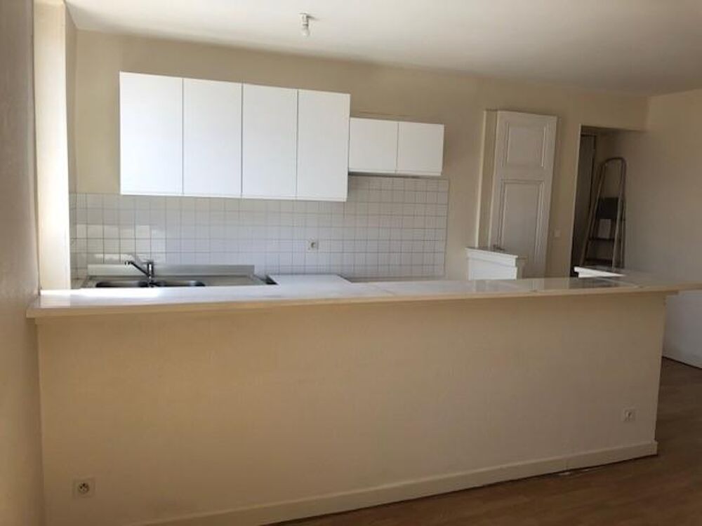 location Appartement - 3 pièce(s) - 64 m² Saint-Étienne (42000)