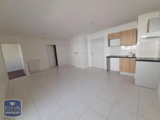  Appartement à louer 3 pièces 61 m²
