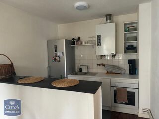  Appartement à louer 3 pièces 64 m²