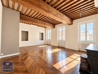  Appartement à louer 3 pièces 90 m²