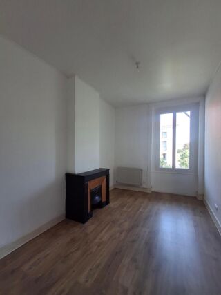  Appartement à louer 3 pièces 66 m²