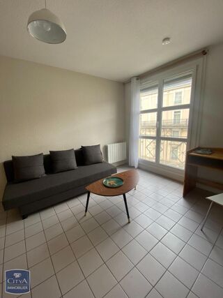  Appartement à louer 1 pièce 20 m²