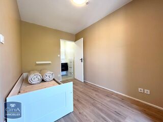  Appartement à louer 1 pièce 26 m²
