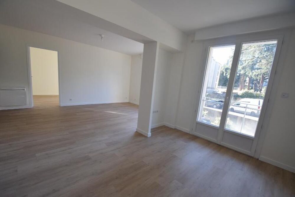 location Appartement - 3 pice(s) - 83 m Aubenas (07200)