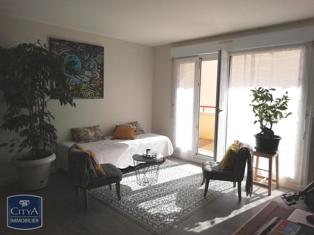 location Appartement - 2 pièce(s) - 47 m² Le Mans (72000)
