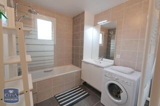  Appartement à louer 2 pièces 44 m²