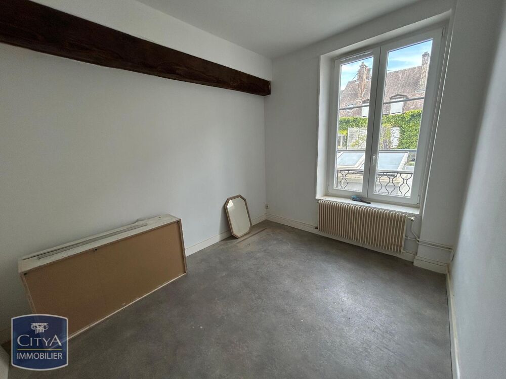 EXCLUSIVITÉ - APPARTEMENT T1 CENTRE VILLE En location : ....