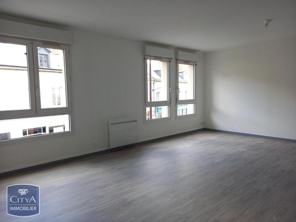 location Appartement - 4 pièce(s) - 112 m² Châteauroux (36000)
