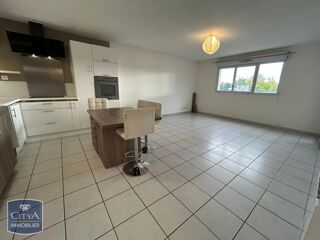  Appartement à louer 3 pièces 60 m²