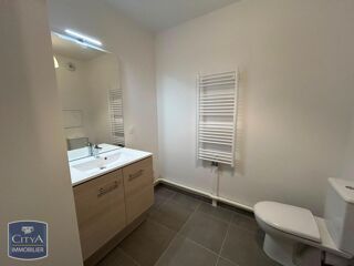  Appartement à louer 2 pièces 40 m²