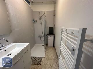  Appartement à louer 1 pièce 41 m²