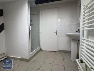 Appartement à louer 4 pièces 49 m²