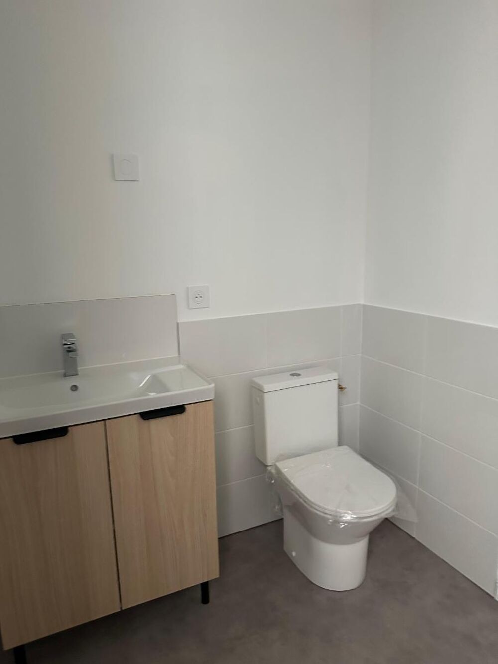 location Appartement - 3 pièce(s) - 53 m² Saint-Paul-en-Cornillon (42240)