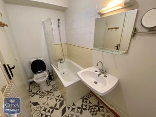  Appartement à louer 1 pièce 26 m²