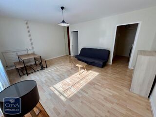  Appartement à louer 1 pièce 33 m²