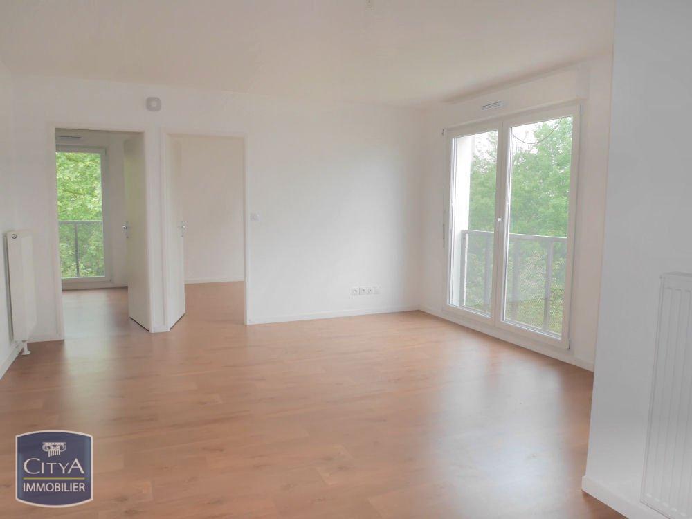 location Appartement - 3 pièce(s) - 60 m² Loos (59120)