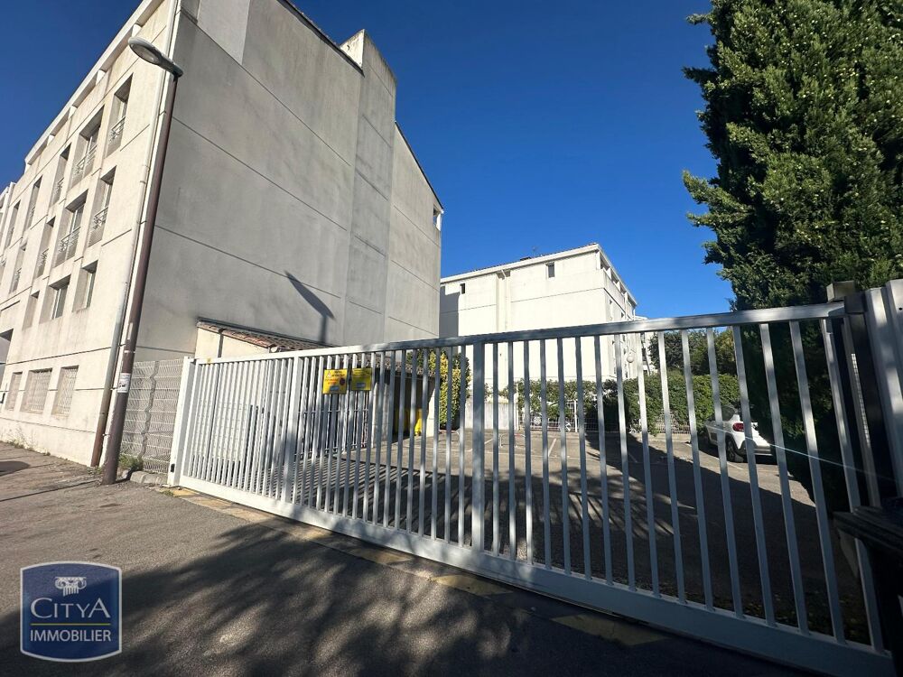 location Parking / Garage Avignon (84000)