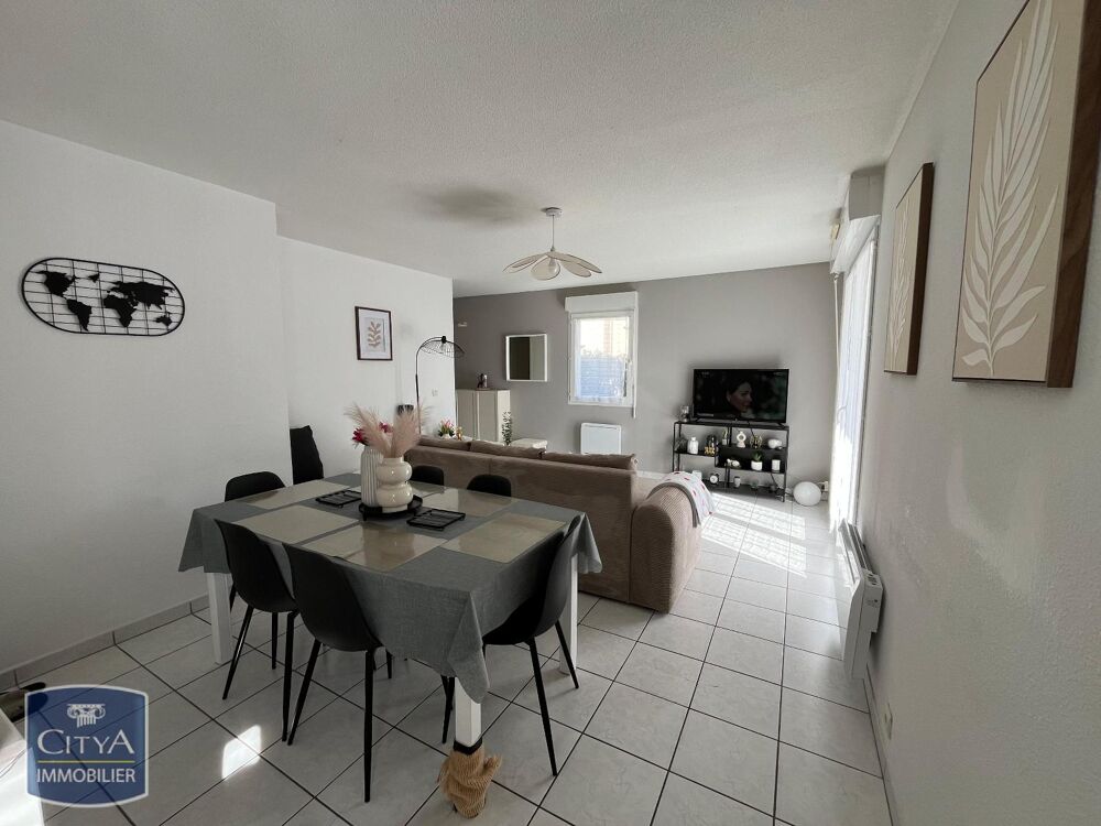 location Appartement - 2 pièce(s) - 48 m² Gaël (35290)