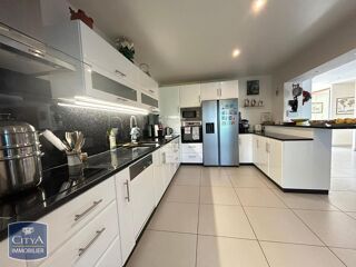  Maison � louer 6 pi�ces 155 m� Ste fereole