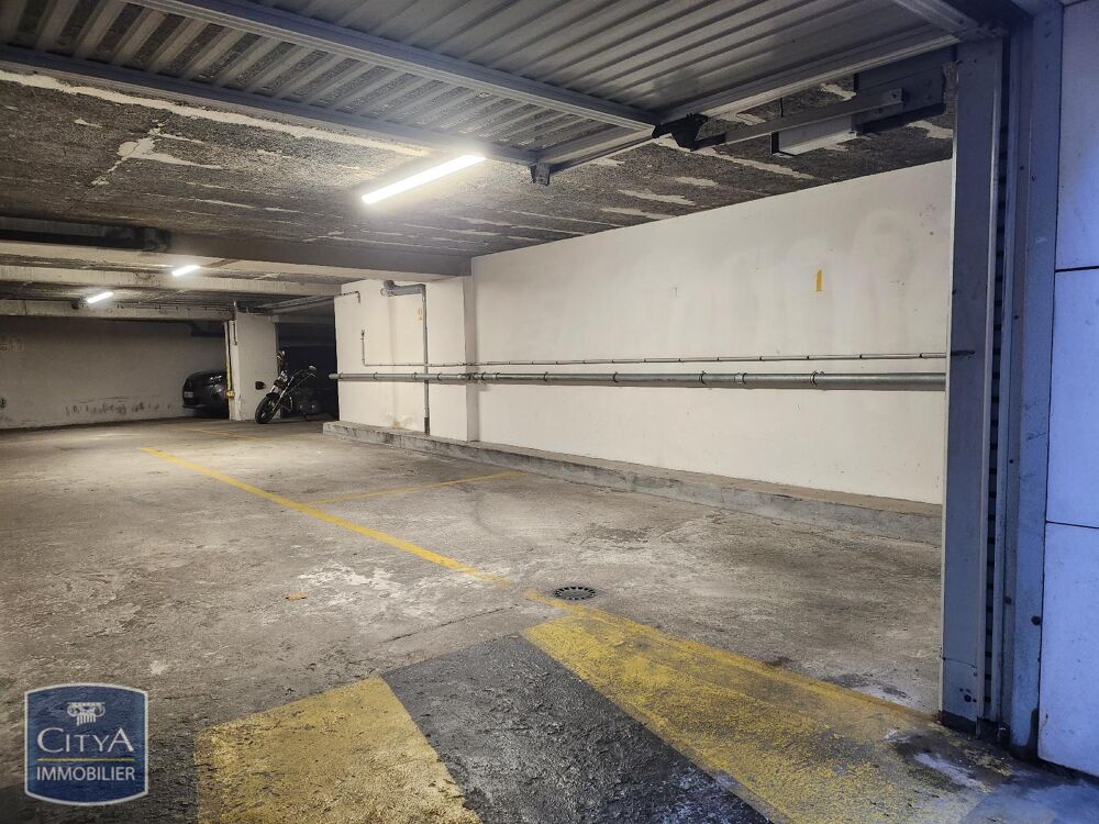 location Parking / Garage Paris 15