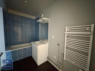  Appartement à louer 2 pièces 38 m²
