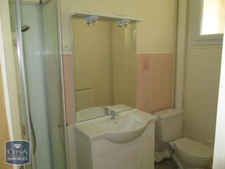  Appartement à louer 2 pièces 51 m²