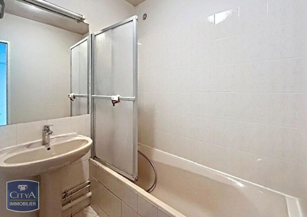 location Appartement - 2 pièce(s) - 59 m² Rosny-sous-Bois (93110)