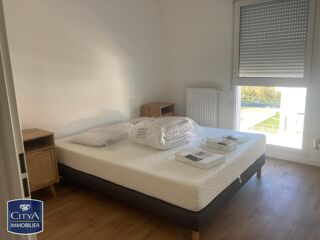 Appartement à louer 3 pièces 64 m²