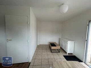 Appartement à louer 2 pièces 28 m²