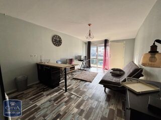  Appartement à louer 1 pièce 28 m²