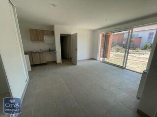  Appartement à louer 3 pièces 60 m²