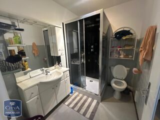  Appartement à louer 2 pièces 53 m²
