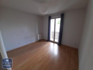  Appartement à louer 2 pièces 44 m²