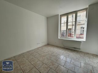  Appartement à louer 3 pièces 49 m²