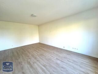  Appartement à louer 2 pièces 52 m²