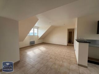  Appartement à louer 3 pièces 80 m²