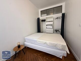  Appartement à louer 2 pièces 45 m²