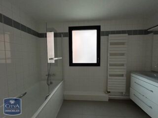  Appartement � louer 4 pi�ces 104 m�