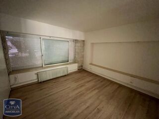  Appartement à louer 3 pièces 61 m²
