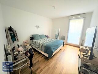  Appartement à louer 3 pièces 73 m²