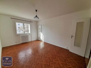  Appartement à louer 3 pièces 58 m²